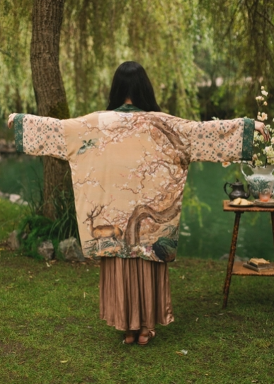 Fable Matinée Duster Kimono w/ Deer and Moon, Mid-Length